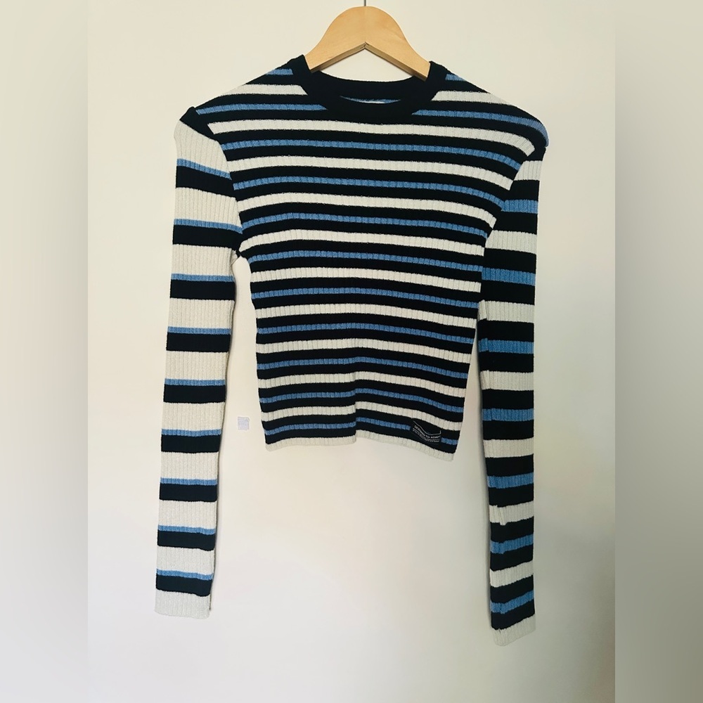 Urban Outfitters Top Sweater‎ Striped Black, Cream and Blue Women's Sz Small